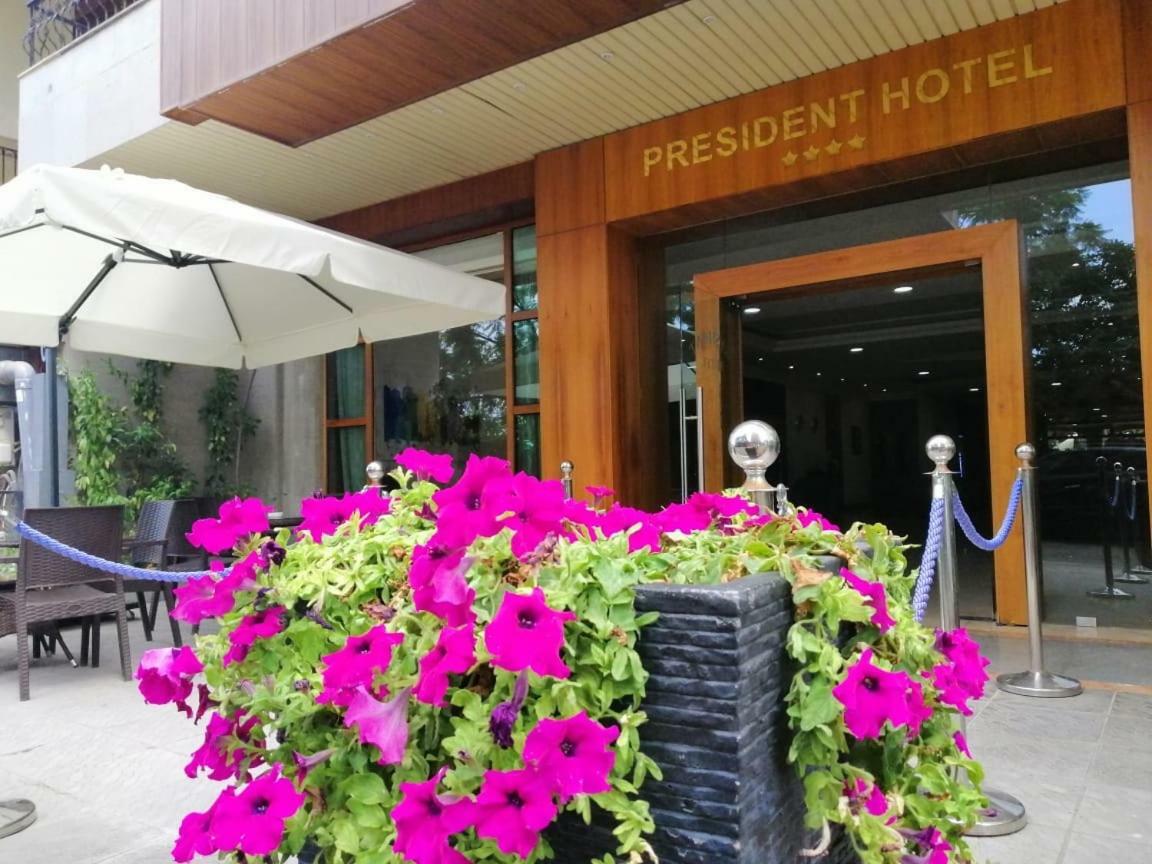 جونية President Hotel المظهر الخارجي الصورة